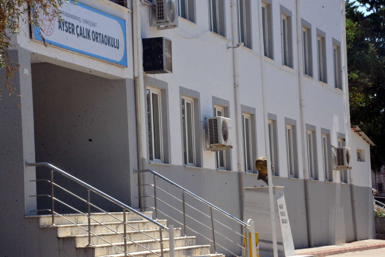 1 öğretmen ve 9 öğrenciye mezar olan okul hakkında yeni karar 5